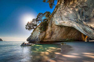 14 Day North Island Explorer Private Guided Tour
